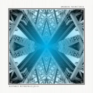 Distance Metropolis - Mirror Signal